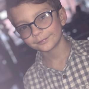 Meet your Posher, Kelly